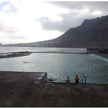 In Bajamar Near Coast לה לגונה