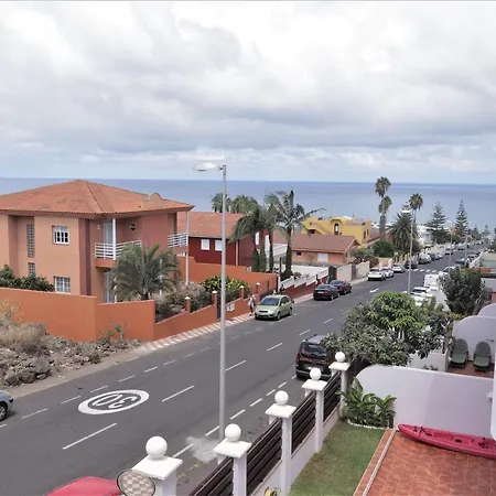 In Bajamar Near Coast לה לגונה