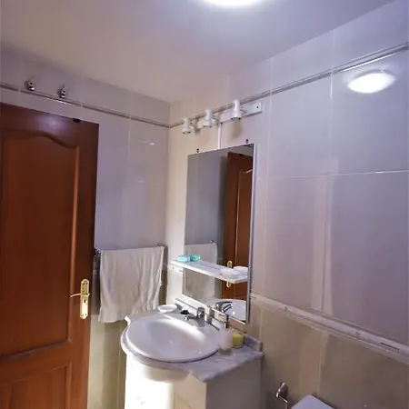 In Bajamar Near Coast לה לגונה